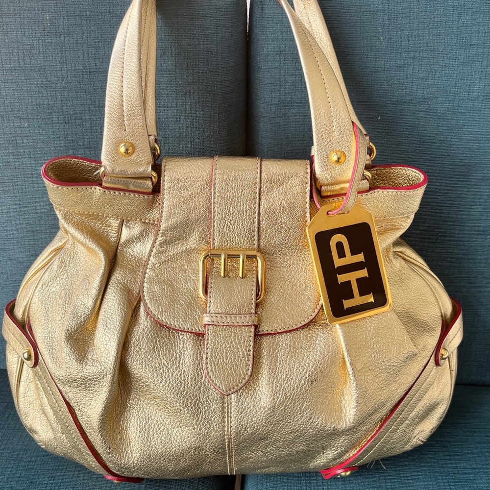 👜DOONEY & BOURKE  Limited Edition HP gold handbag
